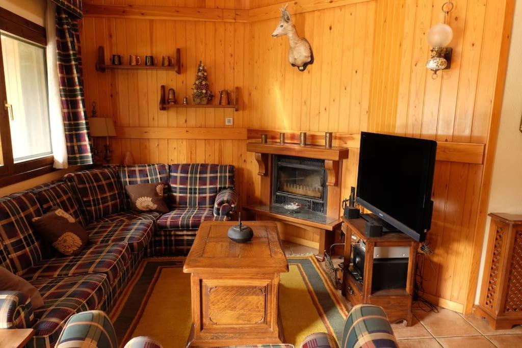Casa Rustica Familiar En Los Pirineos Biescas  Exteriör bild